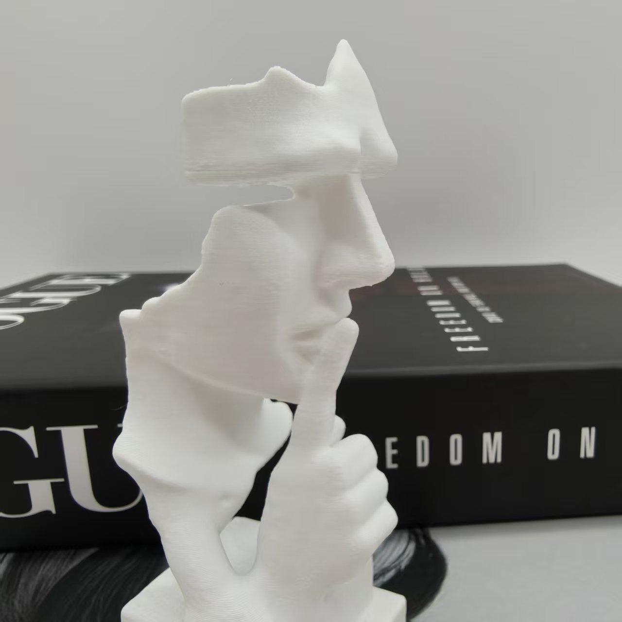3D Printing Quality - Denkerstandbeeld, Silence Is Golden Abstract Art